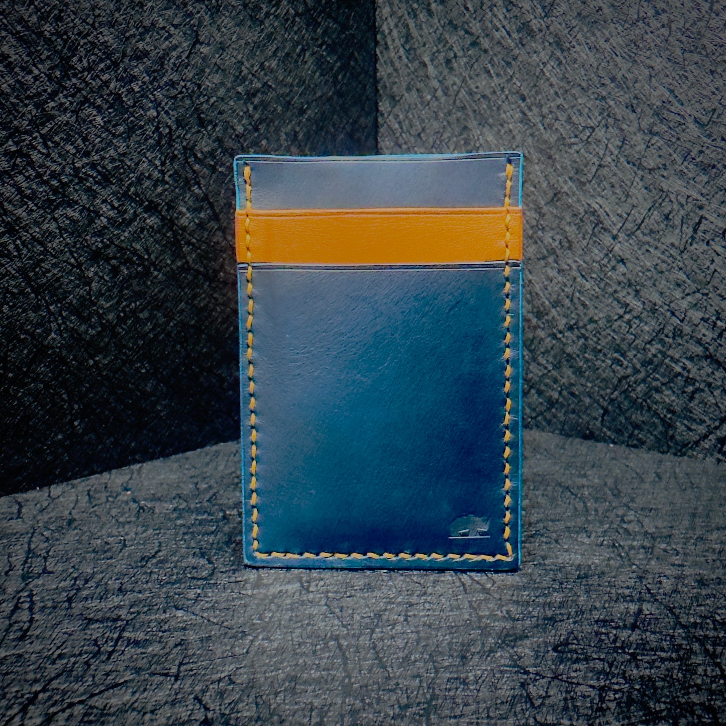 Customize - The Victor Card Holder