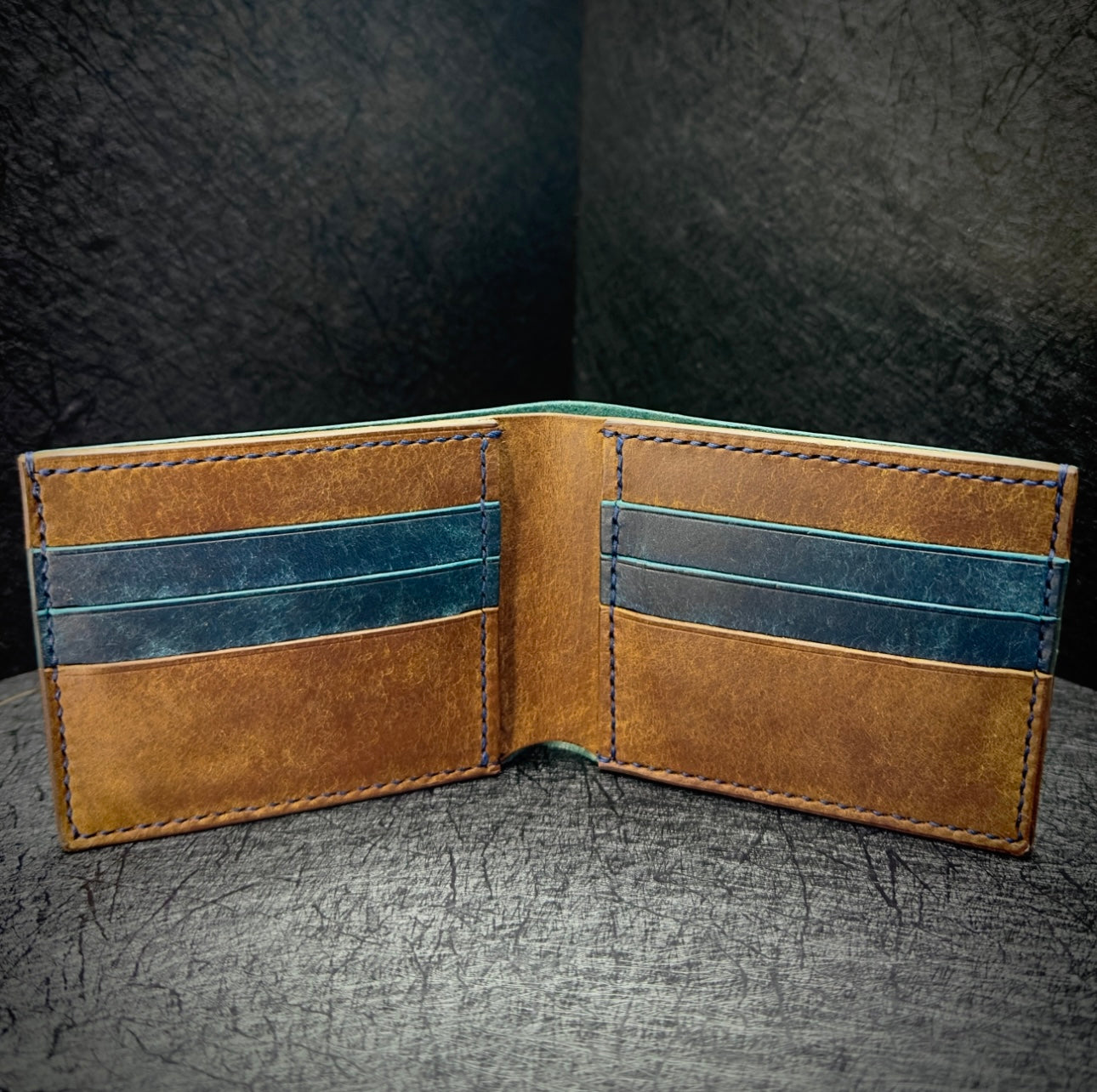 Customize - The Billy Bifold