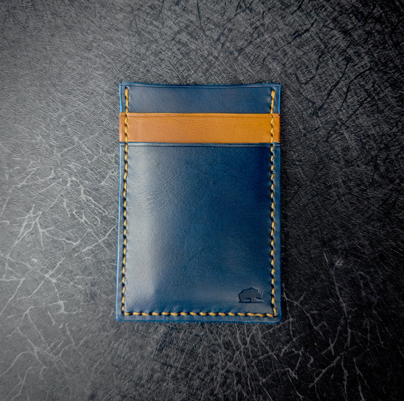 Customize - The Victor Card Holder