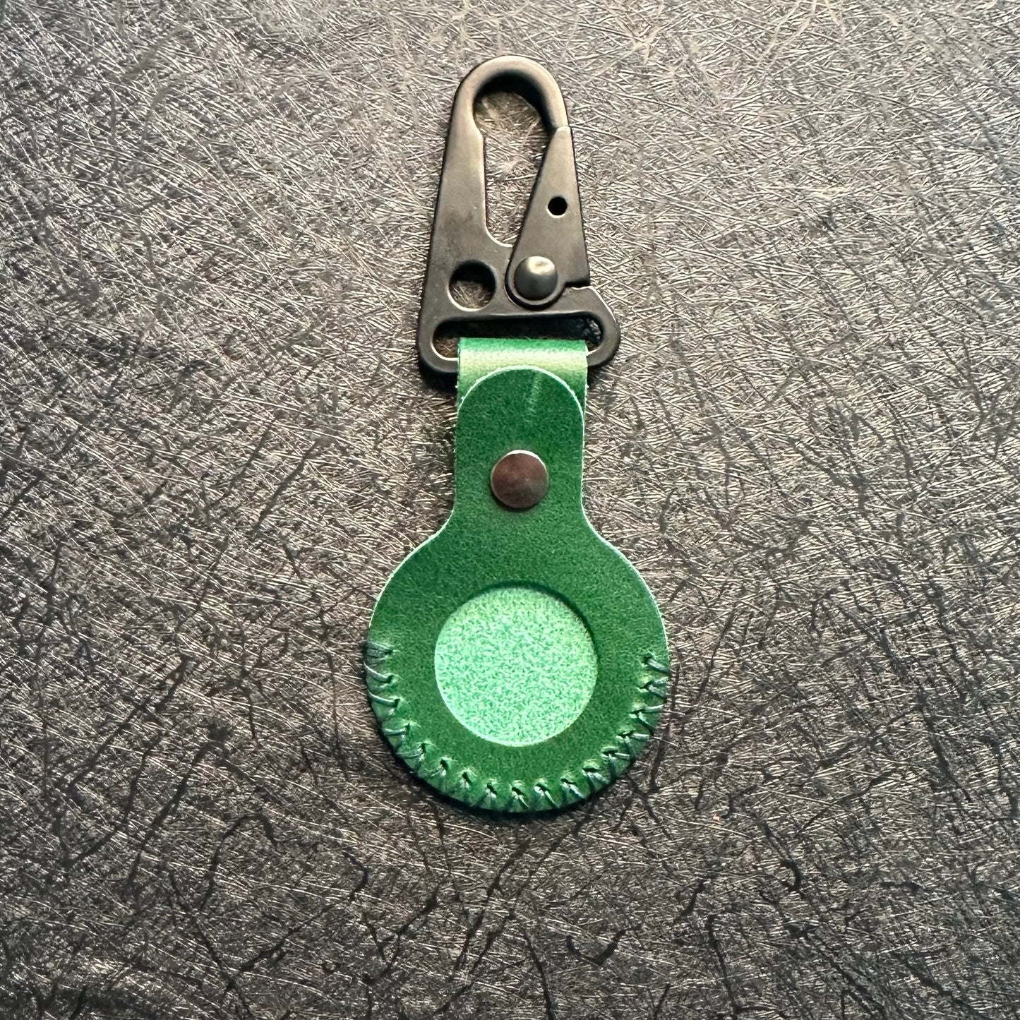 Customize - The Arthur Air Tag Holder